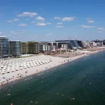 Patronatele din turism: nu s‑au evacuat hoteluri după explozia dronei în Portul Constanța