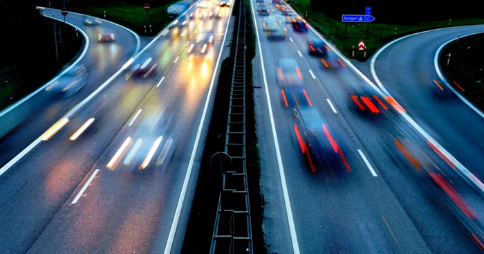 Italia rambursează taxa de autostradă când lucrările blochează traficul. Când pot cere șoferii despăgubiri