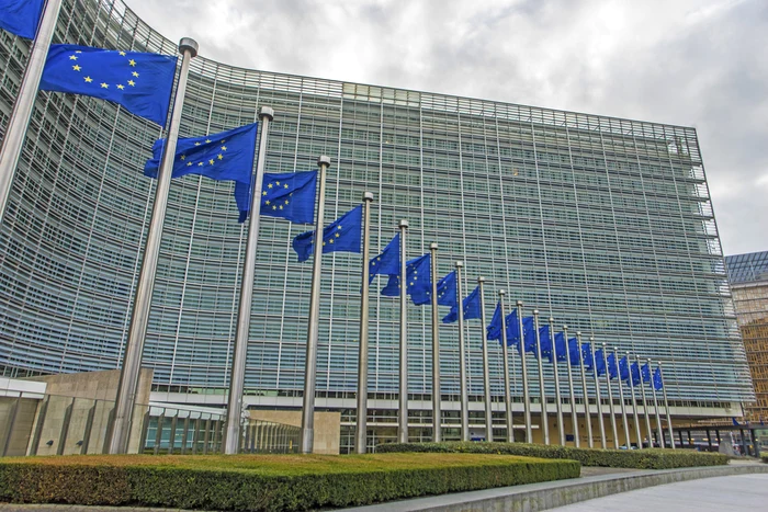 UE alocă 2,8 miliarde euro Ucrainei din programul de sprijin de 50 mld. euro