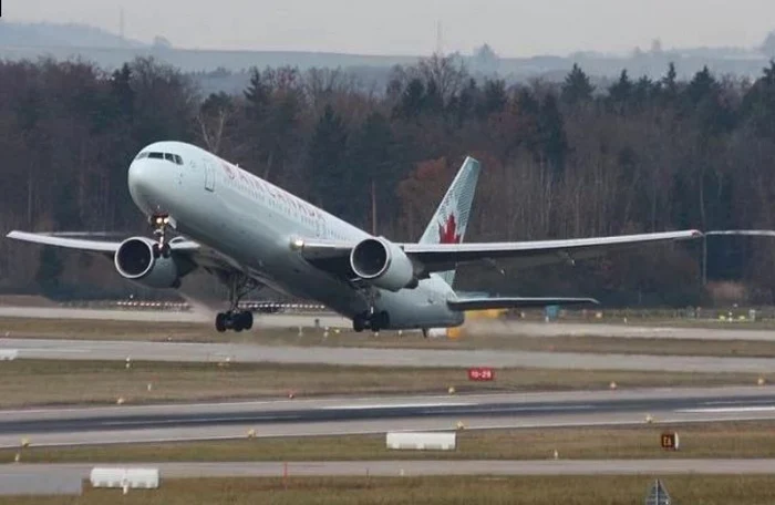 Fost pilot Air Canada acuzat că a comandat aeronave timp de 16 ani fără licență