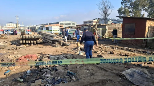 Cel puțin 12 morți și nouă răniți într-un atac armat în Cleveland, lângă Johannesburg