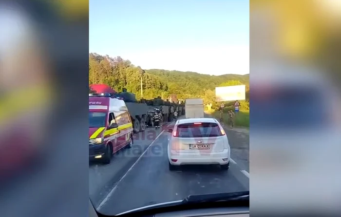 11 militari răniți după coliziunea a trei transportoare blindate Piranha 5 în Sălaj