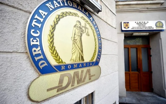 Şef al Corpului de Control din ANPC, cercetat de DNA pentru trafic de influenţă după ce ar fi primit 15.000 de lei