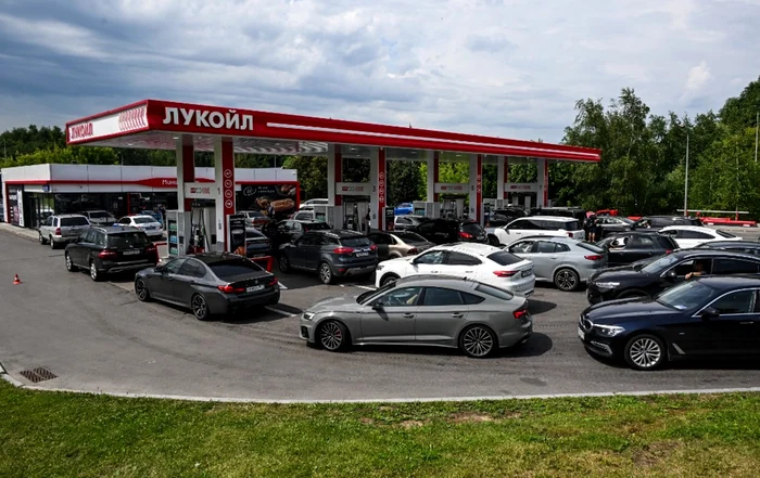 Criza motorinei amenință recoltele Rusiei: fermierii riscă pierderi semnificative în 2026
