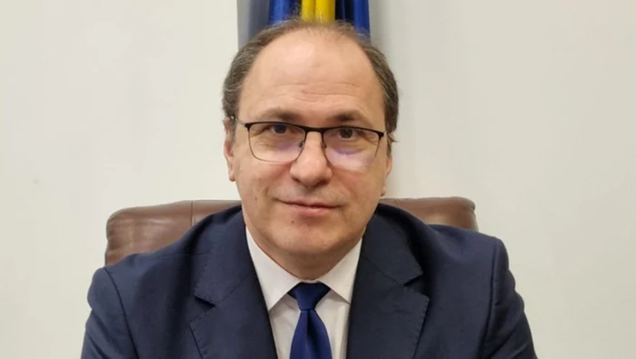 Ministrul Educației ia în calcul perchezițiile corporale după un caz de suspiciune de fraudă la Bac în Alba