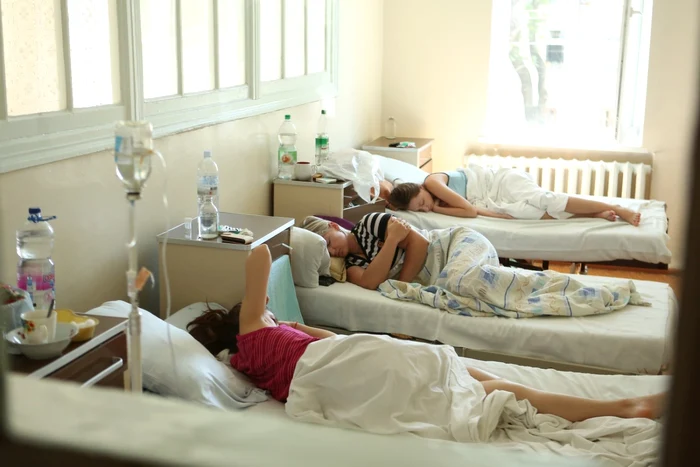 CNAS promovează consultațiile în ambulatoriu în locul internărilor neesențiale
