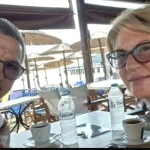 „Dacă murim, murim împreună”. Soția a salvat un bărbat aspirat pe geamul unui avion Ryanair la 6.100 m