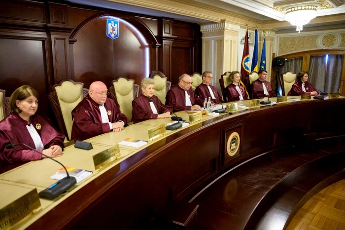 CCR reia dezbaterea privind ordonanța SAFE: Grindeanu susține că Guvernul demis a depășit competențele