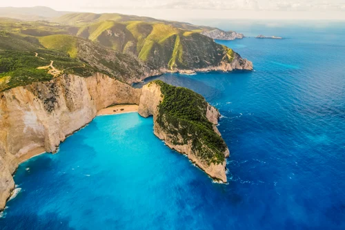 Plaja Navagio din Zakynthos va fi extinsă cu 30 m pentru a proteja epava celebră