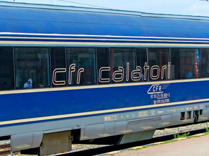 Circulația feroviară oprită între Dolhasca și Lespezi din cauza unui tren defect. Mai multe garnituri afectate