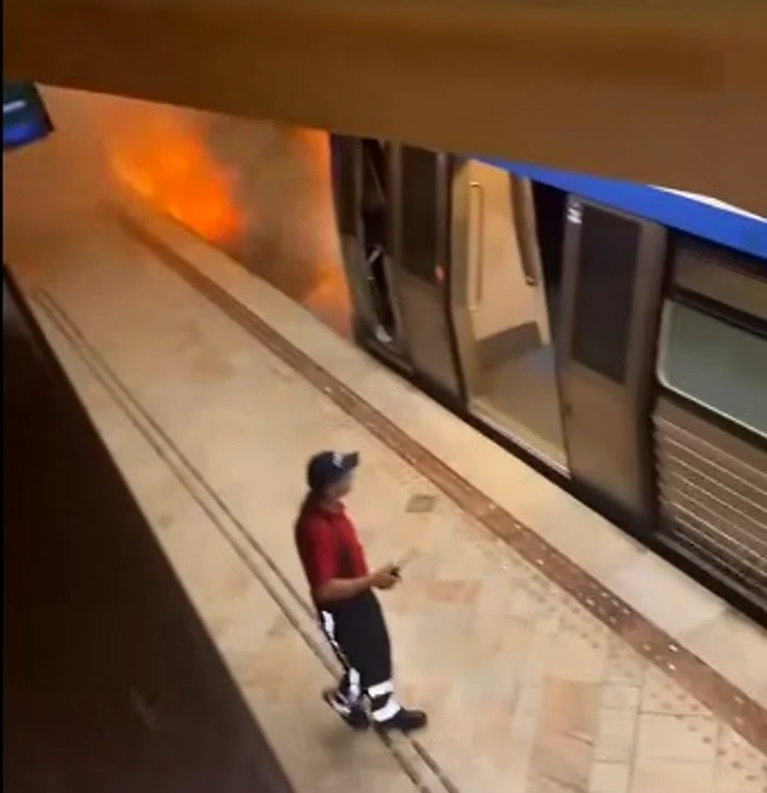 Circulația pe Magistrala 2 a fost reluată după incendiu la stația Universitate