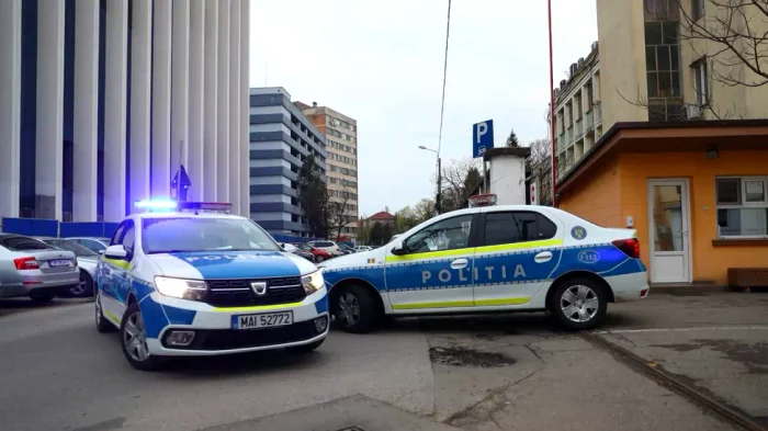 Percheziții la Brașov în dosar de înșelăciune imobiliară: case promise simultan mai multor cumpărători