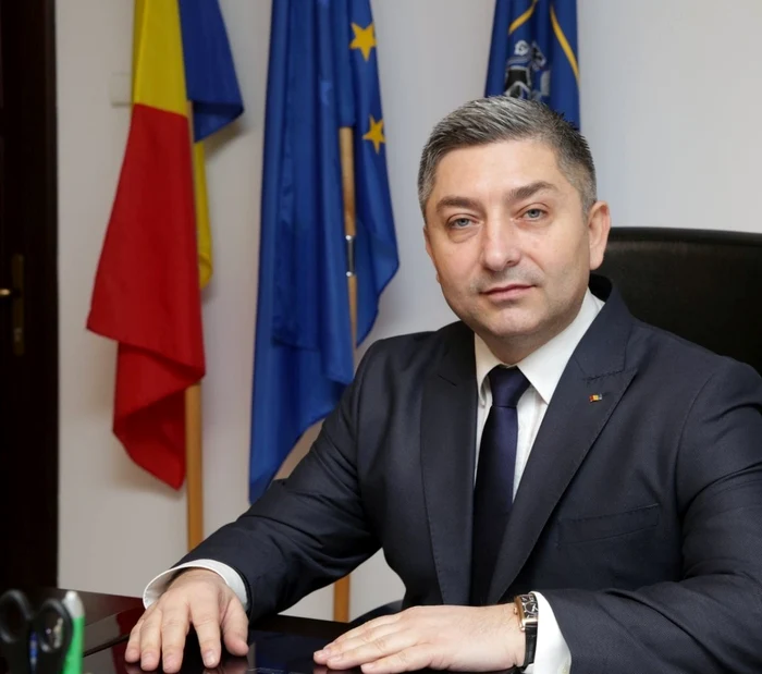 Alin Tișe lansează o Platformă Liberal‑Conservatoare în PNL și acuză conducerea că a confiscat partidul