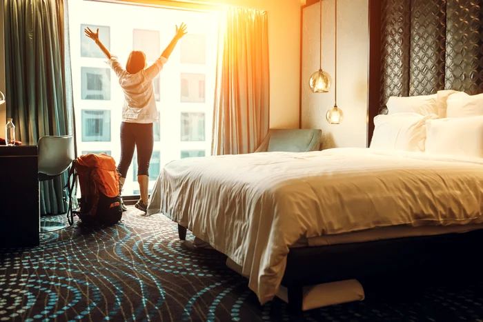 Obiceiuri ale turiștilor care încurcă hotelierii și pot genera costuri suplimentare