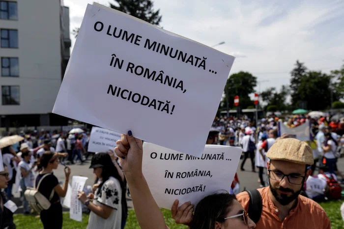 Sindicatele din învățământ denunță „trădarea educației” după publicarea proiectului Legii salarizării