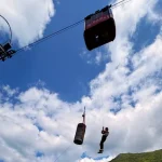 Turişti blocaţi în telecabină la Bâlea din cauza unei defecţiuni; nu sunt în pericol