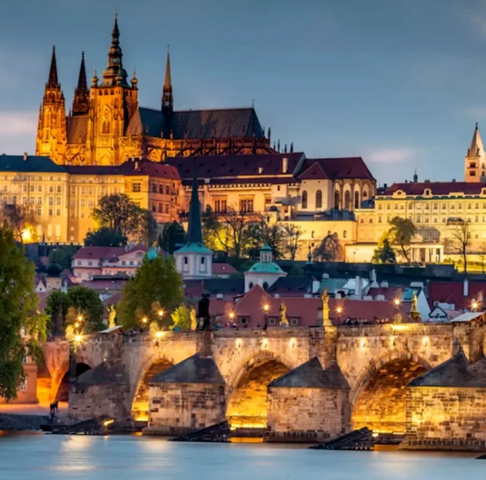 Praga, cea mai ieftină destinație europeană de vacanță în 2026: o masă costă în jur de 10 euro