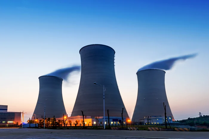 SUA înaintează regulamentul pentru reactoarele nucleare plutitoare, parte din strategia energetică a administrației Trump