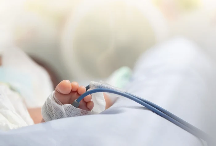 Un nou-născut care aştepta un loc la ATI la „Marie Curie” a murit, anunţă şeful secţiei