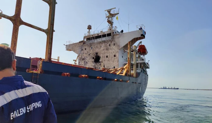 Cargoul Inase, avariat în atac cu dronă lângă Odesa, a sosit în Portul Constanța