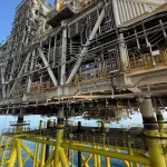 Proiectul Neptun Deep înaintează după instalarea platformei Neptun Alpha; extracția din 2027 rămâne obiectiv