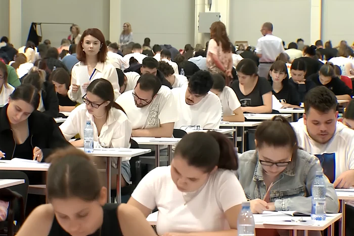 Record de candidați la UMF „Carol Davila”: aproape 7.000 au susținut admiterea în contextul unei greve anunțate