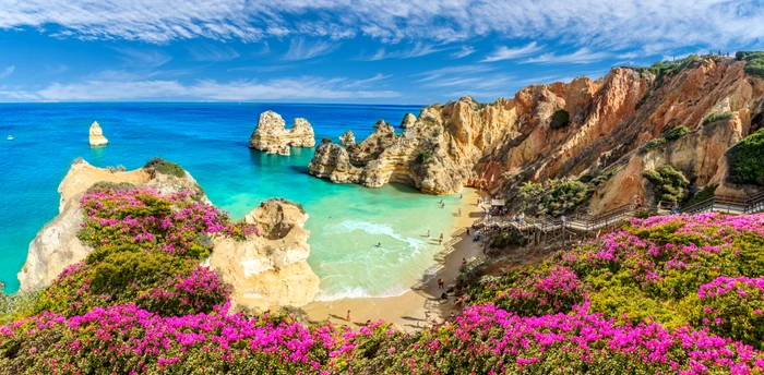 Algarve, cea mai ieftină destinație de vacanță pentru familii în 2026: o bere costă circa 3,07 euro