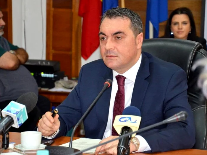 Un deputat PSD spune că plătește un Audi SQ8 în leasing din indemnizația de parlamentar: „Nu este nimic de ascuns”