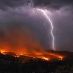 Incendii violente în Franța și Spania: ce sunt „norii de foc” și de ce se propagă atât de rapid flăcările