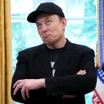 Elon Musk avertizează că AI ar putea scăpa de sub control până în 2036; comunitatea cripto propune Bitcoin ca alternativă