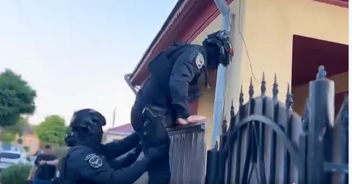 Percheziții la Botoșani după furtul a circa un kilogram de bijuterii din aur; un bărbat reținut