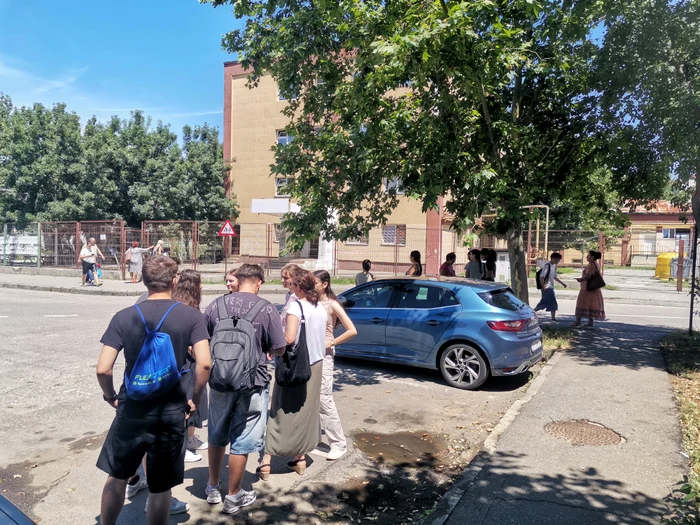 Ultima probă la Bac 2026: elevii din Slatina despre subiecte și alegeri de profil