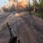 Un general rus, rănit, iar adjunctul său pentru logistică, ucis după ce blindatul lor ar fi fost lovit la Ternî