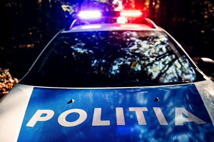 Conflict între clanuri la Bărbulești: bâte, sape și un pistol în urma unei dispute între copii. Un rănit grav