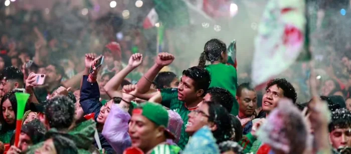 Suporterii Mexicului au creat haos sonor în fața hotelului Angliei înaintea optimilor CM 2026