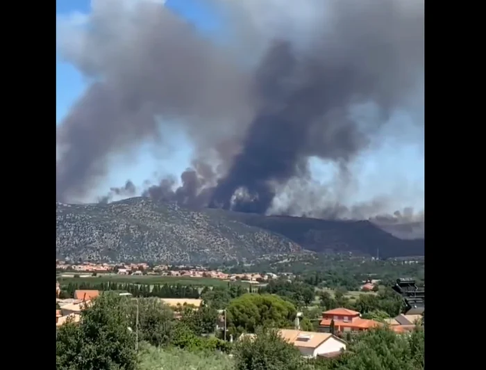 Incendiu de vegetație în sudul Franței: aproape 1.000 de hectare mistuite, intervenții în curs