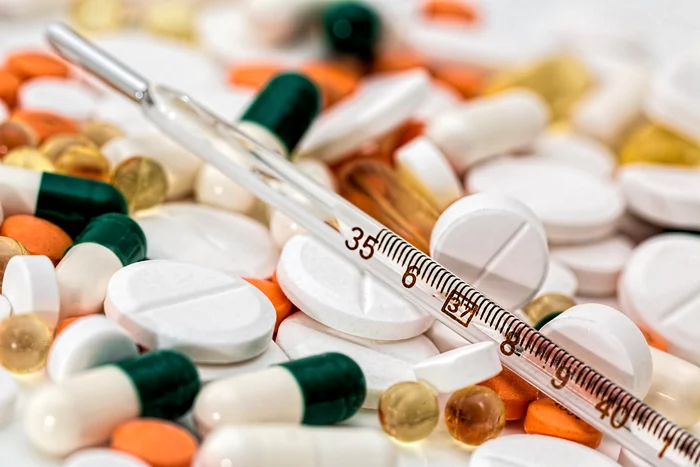 Medici: multe medicamente pot deveni periculoase sau îşi pierd eficienţa în timpul caniculei