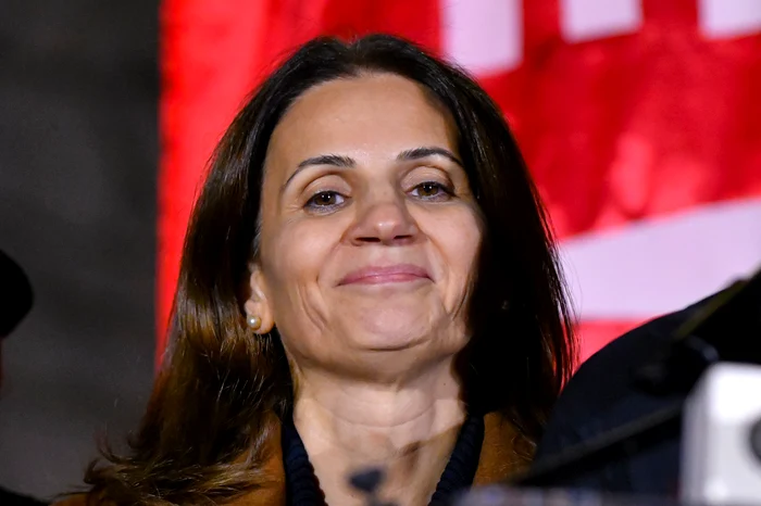 Anca Alexandrescu: „Un măr otrăvit” — explică prăbușirea audienței și pierderea contractelor de publicitate