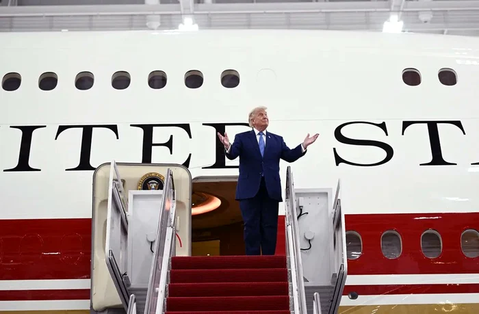 Liderii NATO anunţă contracte majore de apărare înaintea sosirii lui Donald Trump la summit
