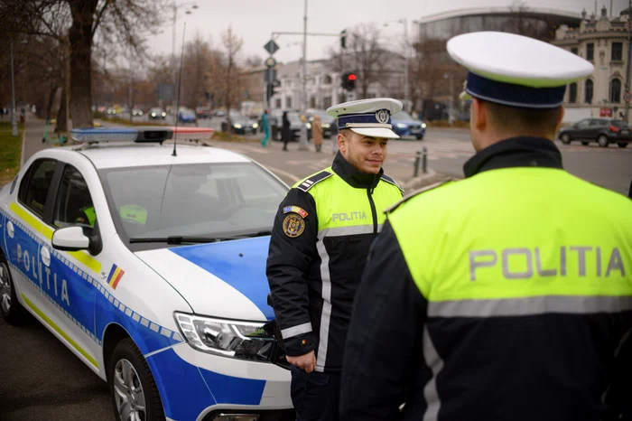 Restricții de trafic în centrul Capitalei după surparea carosabilului la intersecția Mihail Kogălniceanu cu Vasile Pârvan