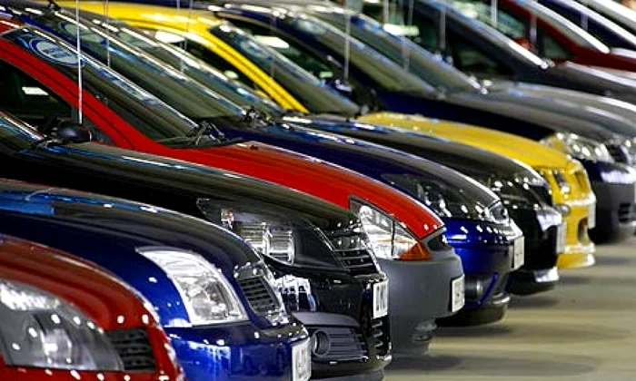 Piața auto din România recuperează: Dacia aproape de BMW, BYD avansează semnificativ