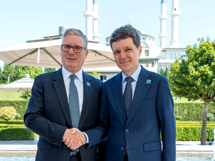 Nicușor Dan, întâlniri la summitul NATO de la Ankara cu Keir Starmer și Mark Carney