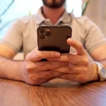 ANAF descoperă o fraudă de 26,36 milioane lei legată de o platformă de streaming cu transmisii MMA