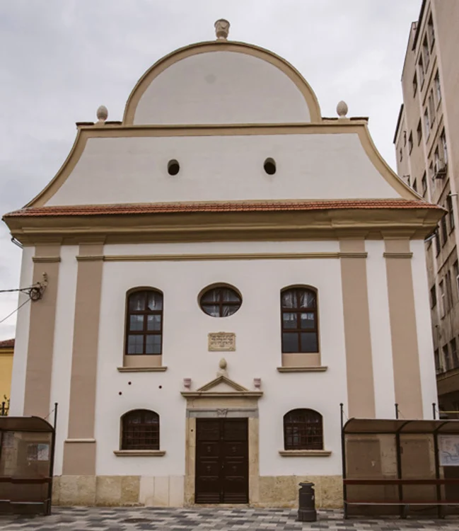 Sinagoga „Mareh Yezekiel” din Alba Iulia, vandalizată; poliția a deschis anchetă