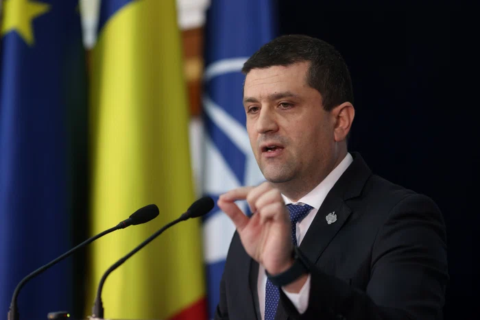 Miruță îl acuză pe Grindeanu că a blocat proiecte care ar fi prevenit oprirea Cernavodă