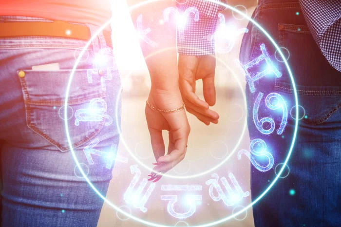 Horoscop vineri, 14 august: Berbecii scapă de stres la serviciu, Fecioarele petrec timp cu familia