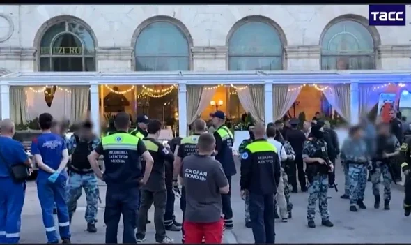 Explozie într-o cafenea din Moscova: trei morți, 21 răniți; dispozitiv artizanal purtat de o femeie