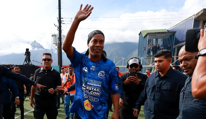 Ronaldinho intră în lupta pentru salvarea echipei de baschet AS Monaco