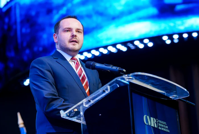 Rogobete îl acuză pe Costel Alexe că a umflat costurile proiectului spitalului din Iași de cinci ori