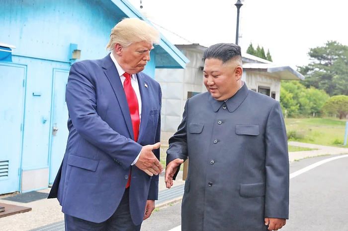 Trump ordonă reducerea exercițiilor comune cu Coreea de Sud, invocând relația cu Kim Jong Un